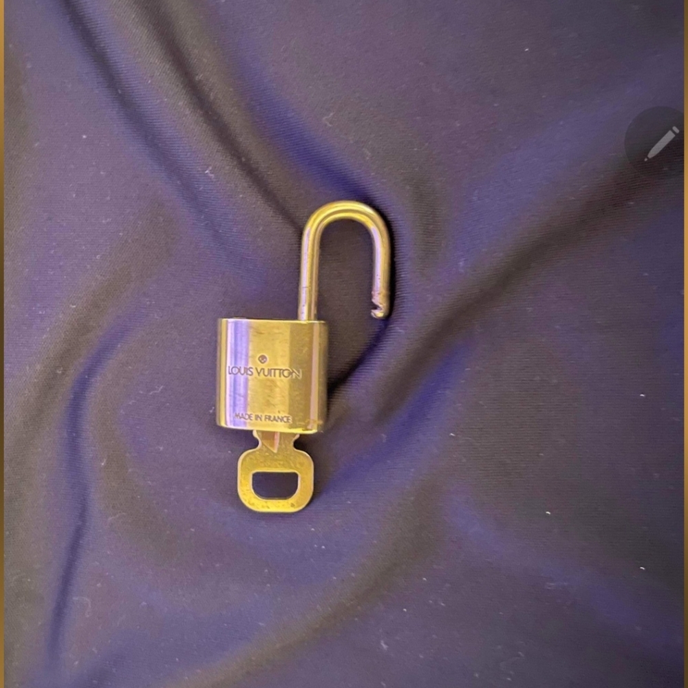 LOUIS Vuitton lock